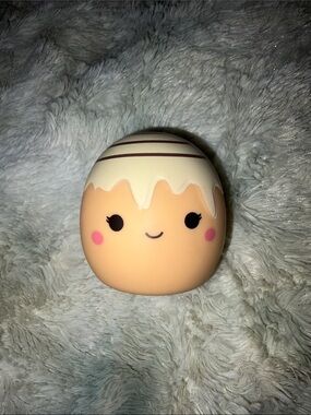 Chanel cinnamon roll squishmallow squooshems collectible squishy fun toy stress